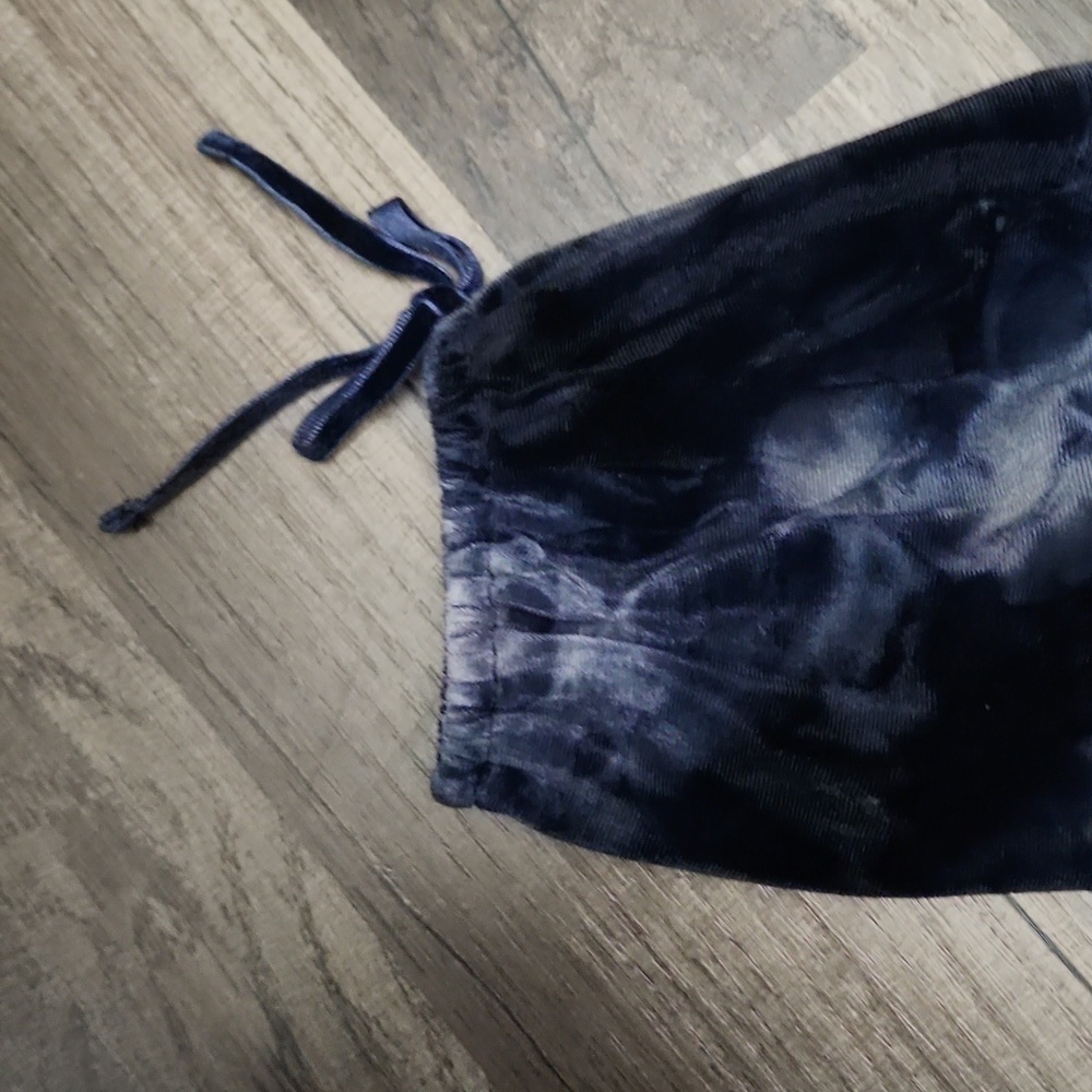 American Eagle Outfitters Navy Blue Tie Dye Velvet Off Shoulder Top Size Small - Picture 6 of 6